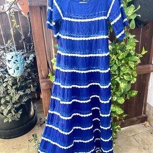 Elegant Blue and White Tachi Castillo Women's Dress in size 12 Like new!